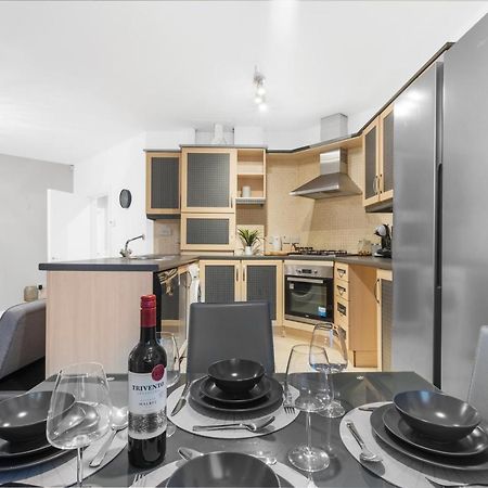 Birmingham, Modern 2 Bedroom, Free Parking Spaces, Free Wi-Fi And Netflix Eksteriør bilde