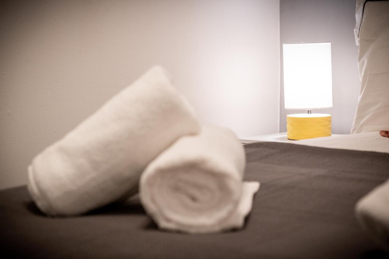 Birmingham, Modern 2 Bedroom, Free Parking Spaces, Free Wi-Fi And Netflix Eksteriør bilde